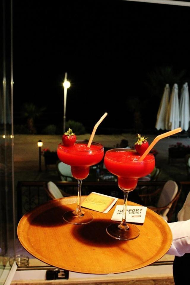 Ladies Beach Hotel Kusadasi Exterior foto